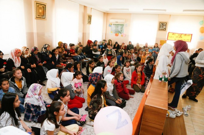 Minik öğrencilerden Kutlu Doğum etkinliği