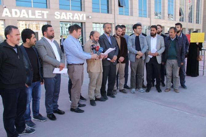 Van’da Cem Küçük hakkında suç duyurusunda bulunuldu