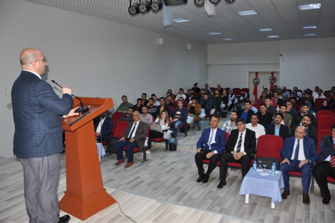 “Öğrenciler en iyi şekilde yetiştirilmelidir”