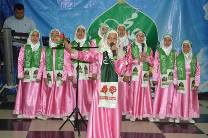 Li Kilîsê bernameya Wîladeta Pîroz hat tertîpkirin