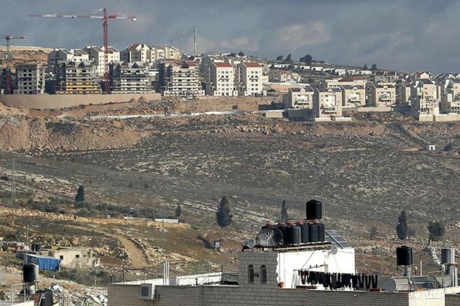 Dê Îsraîla Syonîst li ser axên ku îşqal kiriye avahî ava bike