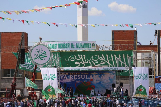 Diyarbakır büyük Kutlu Doğum etkinliğine hazır