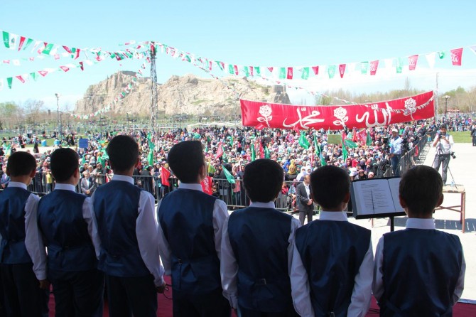 Van Kutlu Doğum etkinliği başladı