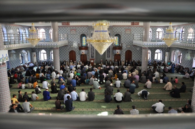 "Kutlu Doğum her sene bir irfan ziyafetine dönüşmektedir"