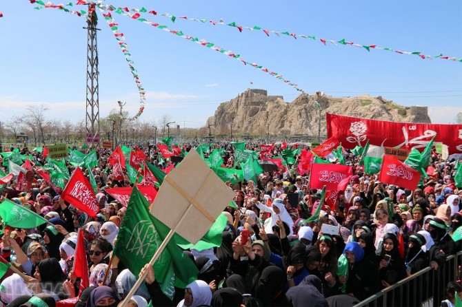 “Gelê me Platforma Evîndarên Pêxember tenê nahêle”