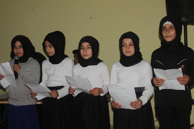 Mardin Kızıltepe Zergan İmam Hatip Ortaokulunda Kutlu Doğum etkinliği