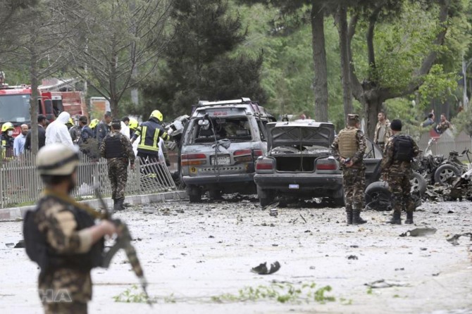 Li Efxanistanê êrîş li konvoya NATOyê hat kirin: 8 mirî 25 birîndar
