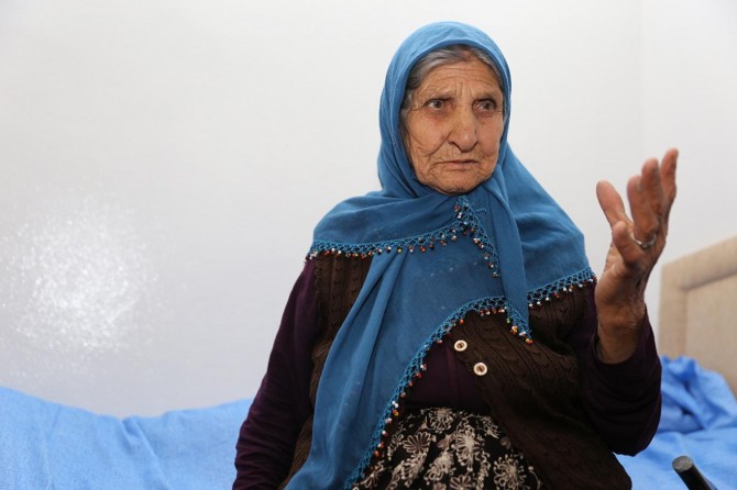 Huzurevinde kalmak istemeyen yaşlı kadın yeni evine kavuştu