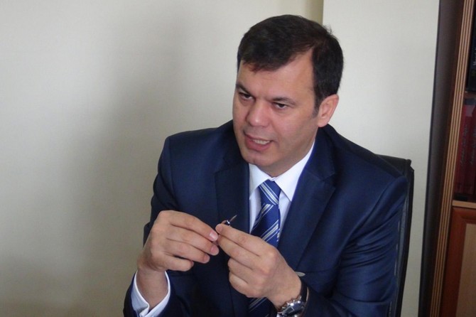 Bitlis eski emniyet müdürü sahte kimlikle yakalandı