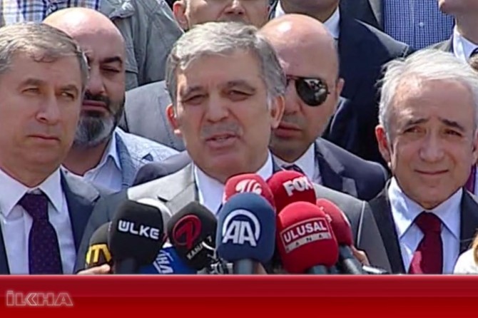 Abdullah Gul: “ Ez guh nadim wan kesên ku hewil didin min bikşînin navnîqaşan”