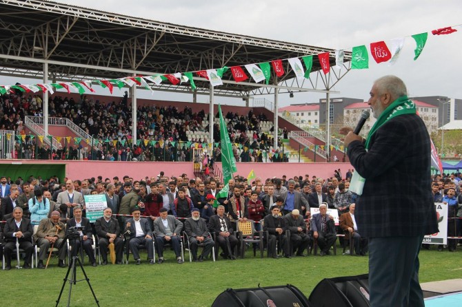 "Peygamberimiz hak ve adaleti hayatıyla bize gösterdi"