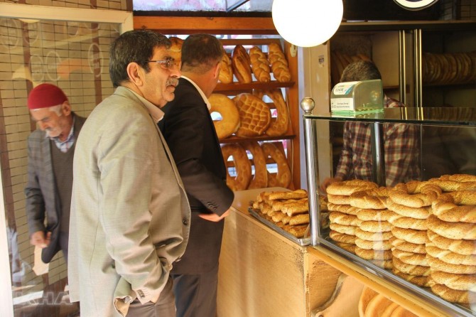 Ji ber ku beriya Remezanê bihaya nan hat zêdekirin xelkê bertek nîşan da