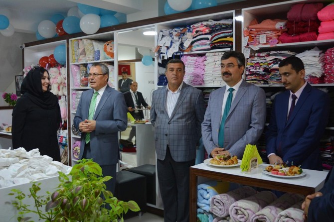 Batman'da sosyal market açıldı