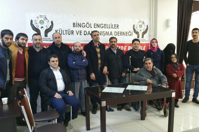 "Engelli vatandaşlar tüm zorluklara rağmen hayata tutunmaya çalışıyor"