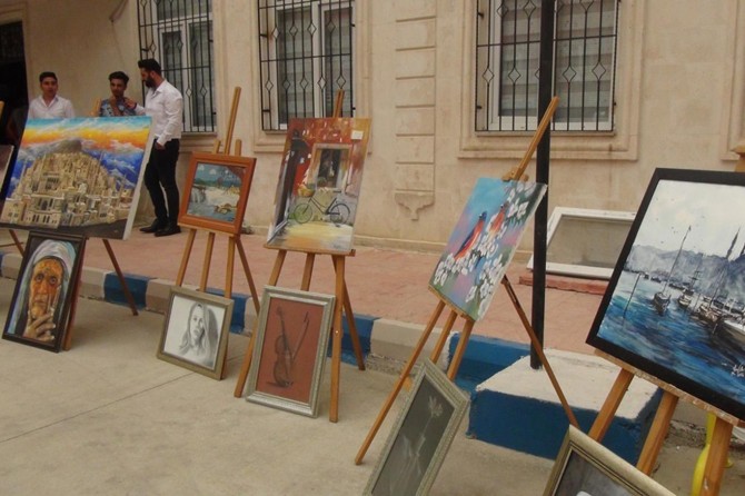 Nusaybin Halk Eğitim Merkezinde yıl sonu sergisi