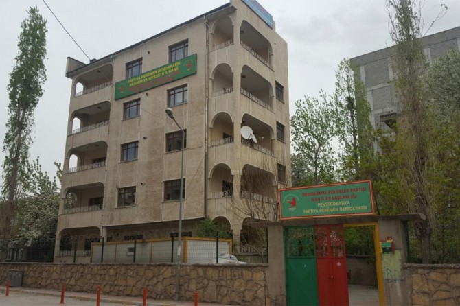 DBP Van İl binasına baskın: 12 gözaltı