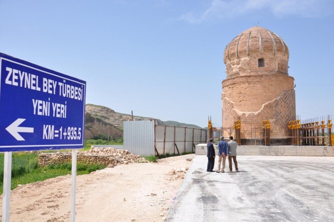 650 yıllık Zeynel Bey Türbesi yarın taşınıyor