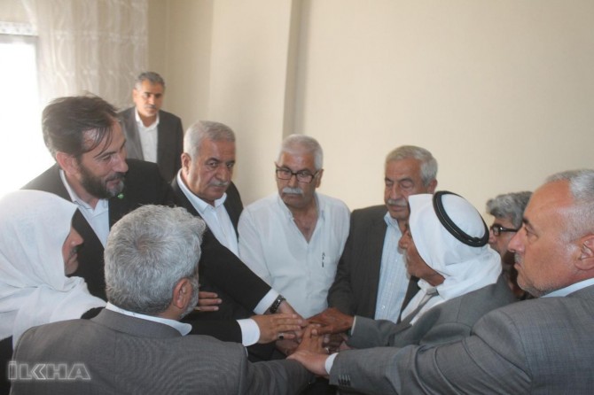 Bi wesîleya HUDA PARê malbatên hisûmetdar li hev hatin