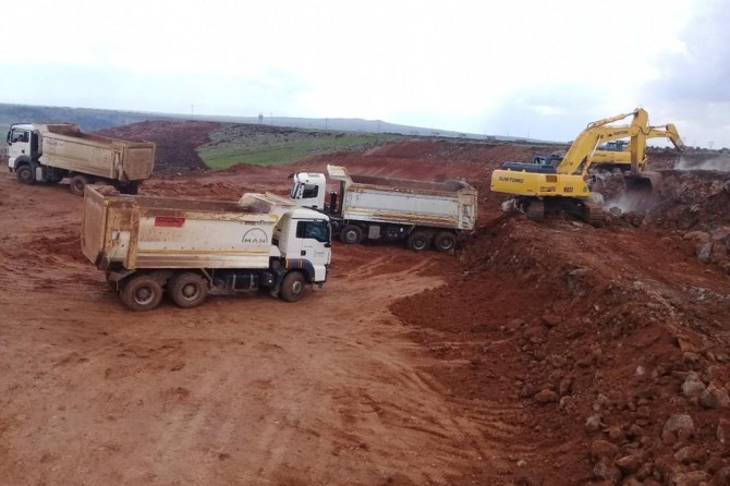 Diyarbakır Eğil yolu yapım çalışmaları devam ediyor