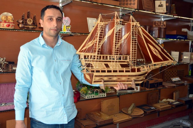 Hobi olarak başladığı ahşapçılık mesleği oldu