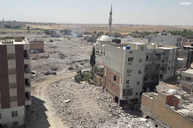 Mardin Nusaybin'de patlayıcı ve mühimmat ele geçirildi