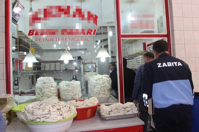 Van Peynirciler Çarşısı denetlendi