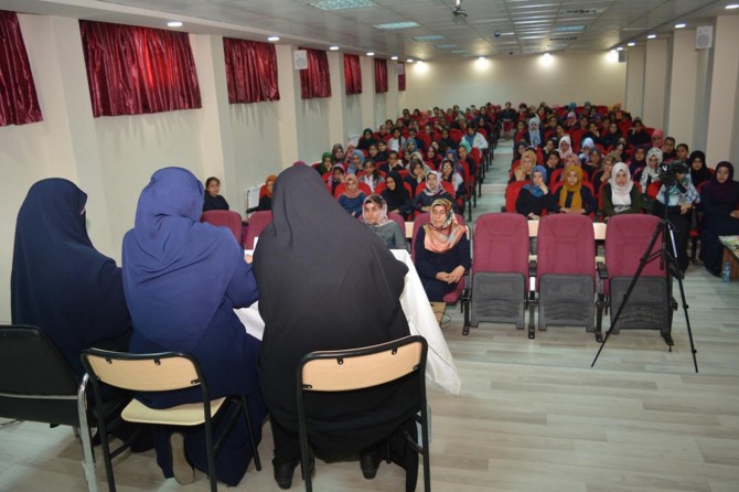 Nisanur yazarları ortaokul öğrencileriyle buluştu