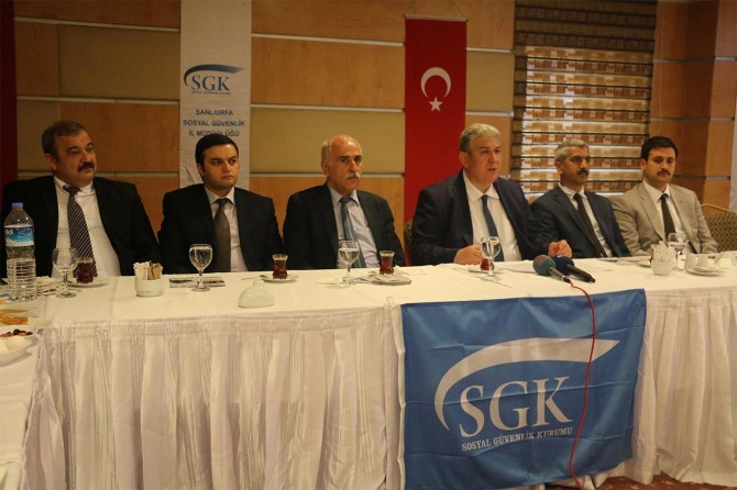 "Sigortalı çalıştığın zaman Yeşil Kart'ın iptal edilmiyor"