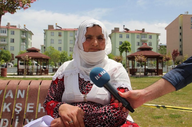 Van İpekyolu'nda 8 çocuk annesi kadını dolandırdılar