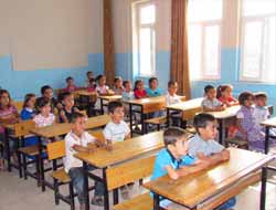 Siverek'te Minikler İçin Ders Zili Çaldı