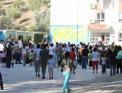 66 Aylıklar İçin Okul Zili Çaldı