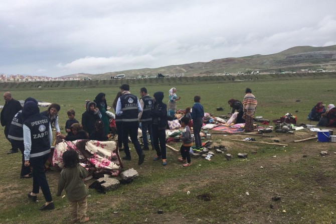 Van'da çadırda yaşayanlara müdahale