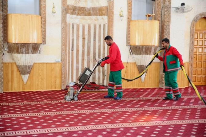 Karaköprü'de camiler Ramazan’a hazır