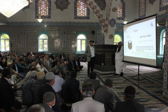 Hacı adaylarına kurs verildi