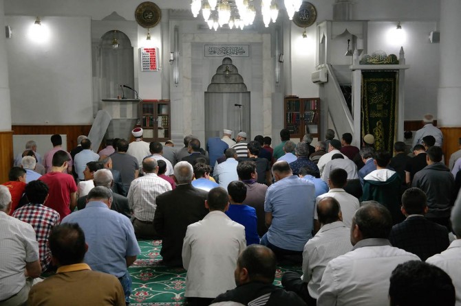 Adıyaman’da ilk teravih heyecanı