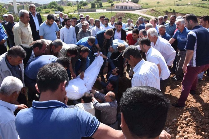 Kozluk'taki saldırıda hayatını kaybeden Yüksel toprağa verildi