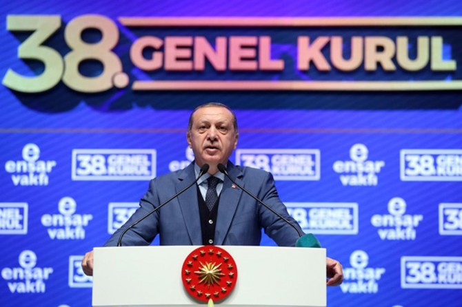 "Darbeci hainlerle mücadelede gençlerimiz hep ön saftaydı"