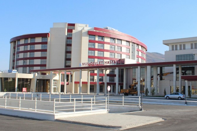 Muş’ta arazi kavgası: Biri asker 7 yaralı