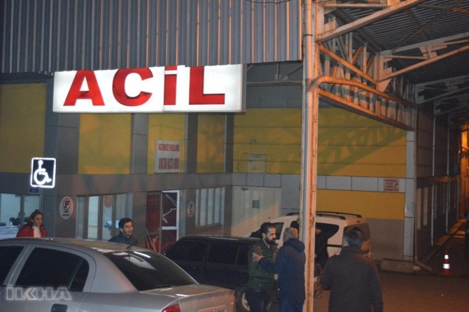 Li Entabê lihevdan: 9 birîndar