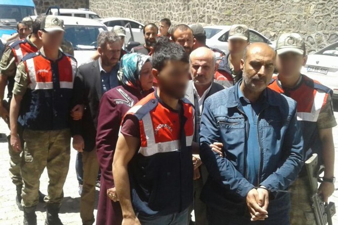 Birçok ilde kaçak sigara operasyonu: 36 gözaltı