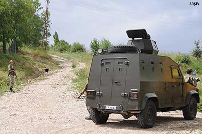 Tunceli'de patlama: 2 asker yaralı