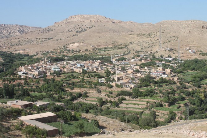 İmamların gelemediği köyde 2 cami kapandı