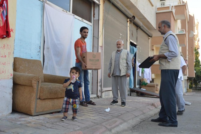 Gaziantep Umut Kervanı Ramazan yardımlarını sürdürüyor