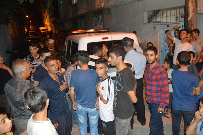 Taciz iddiası mahalleyi ayağa kaldırdı