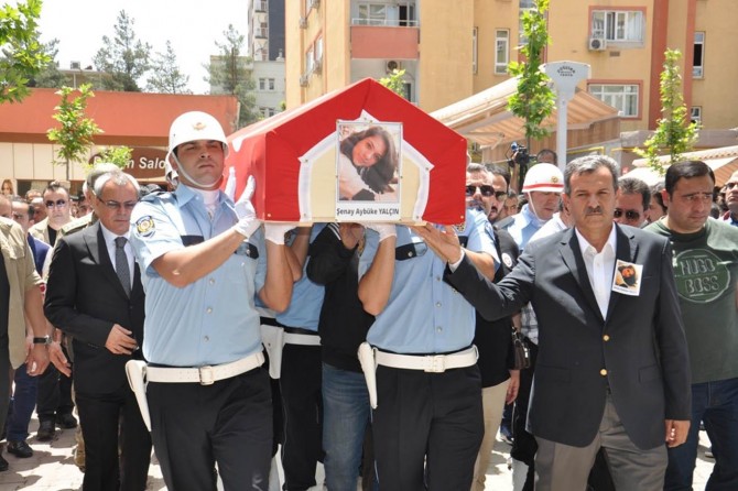 Batman’da saldırıda hayatını kaybeden öğretmen için tören düzenlendi