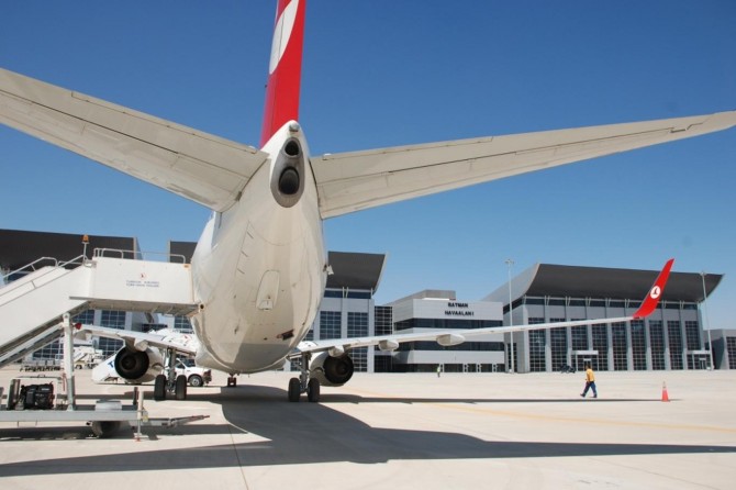 Batman'da 187 bin kişi uçakla seyahat etti