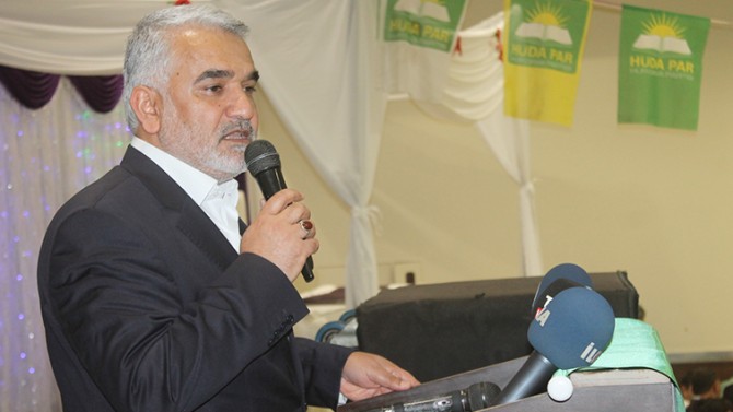 "Ümmetin izzetli evlatlarını terörist olarak nitelendirenler vicdanlarda mahkûm olacaklar"