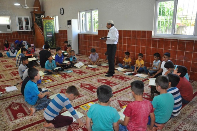 Camiler çocuklarla şenlendi