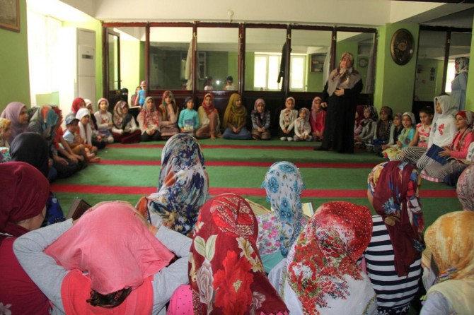"Temel Kur'an kursunda atılırsa hayat buna göre şekillenir"