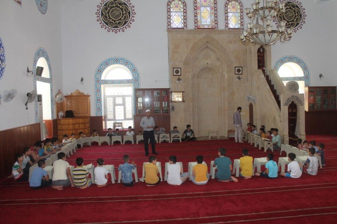 Çocuklardan Kur’an kurslarına yoğun ilgi